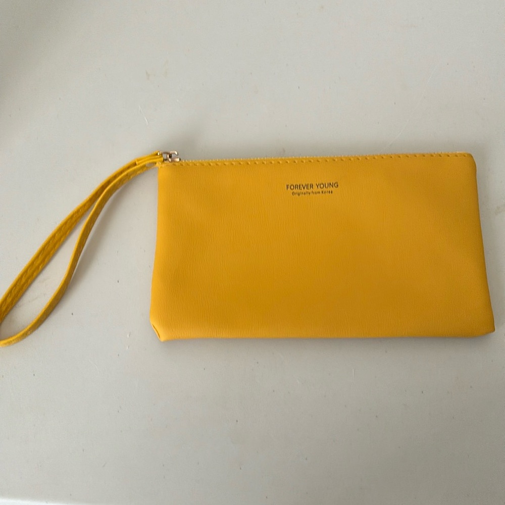 Gold Wristlet